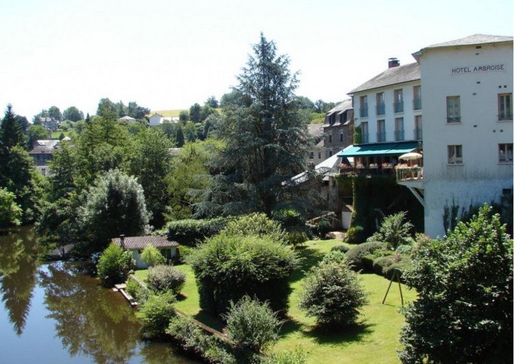 Hôtel Ambroise 1