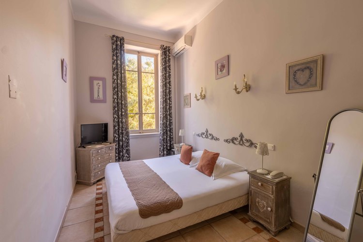 Hôtel L'Orangeraie  6
