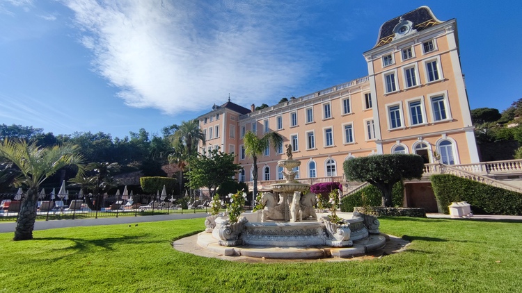 Hôtel L'Orangeraie  8