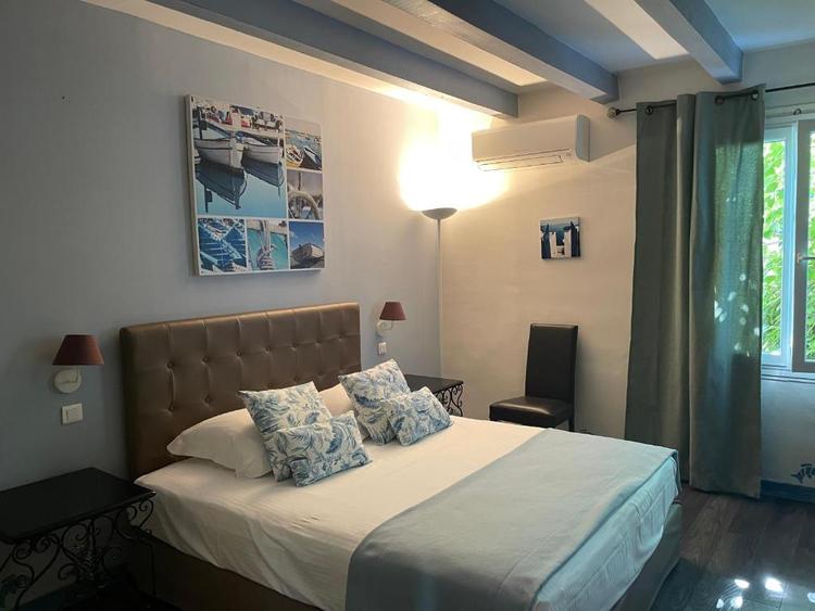 Hôtel Ermitage  8