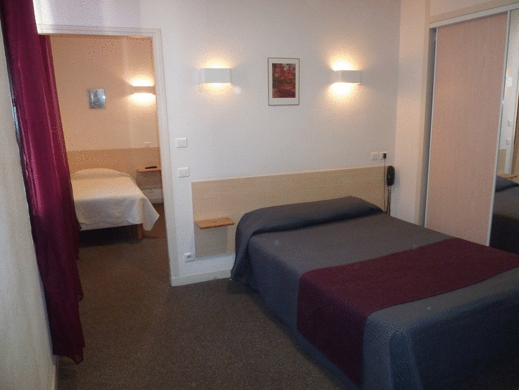 Hôtel Le Concorde  8