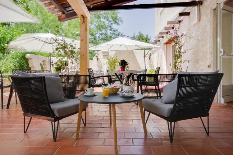 Hôtel Le Provence  10