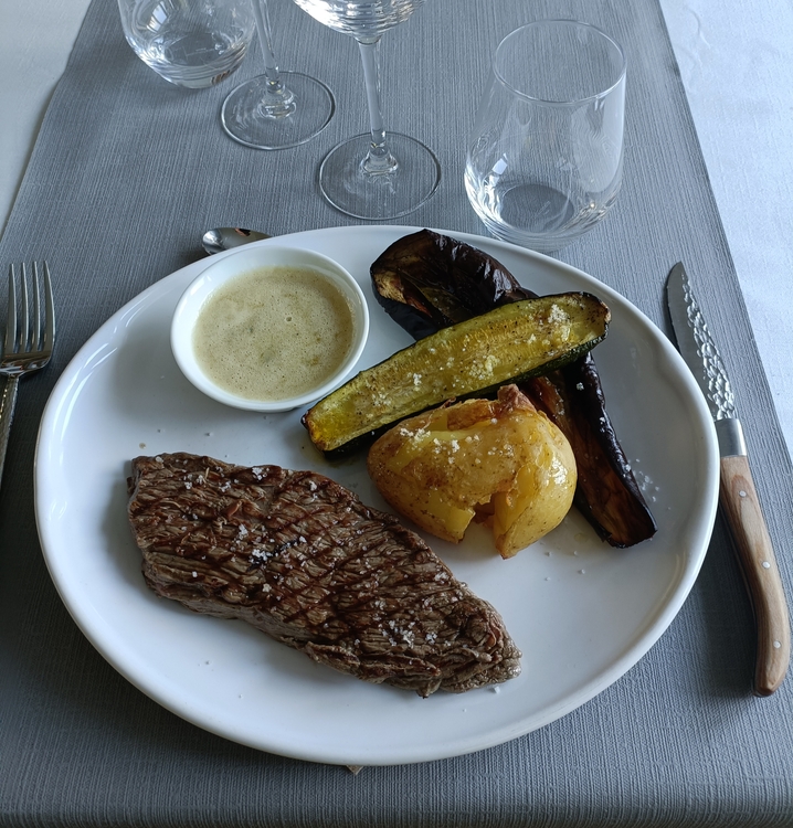 Hôtel Le Bois Sauvage  8