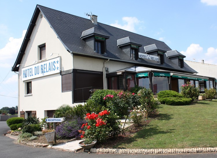 Hôtel du Relais  1
