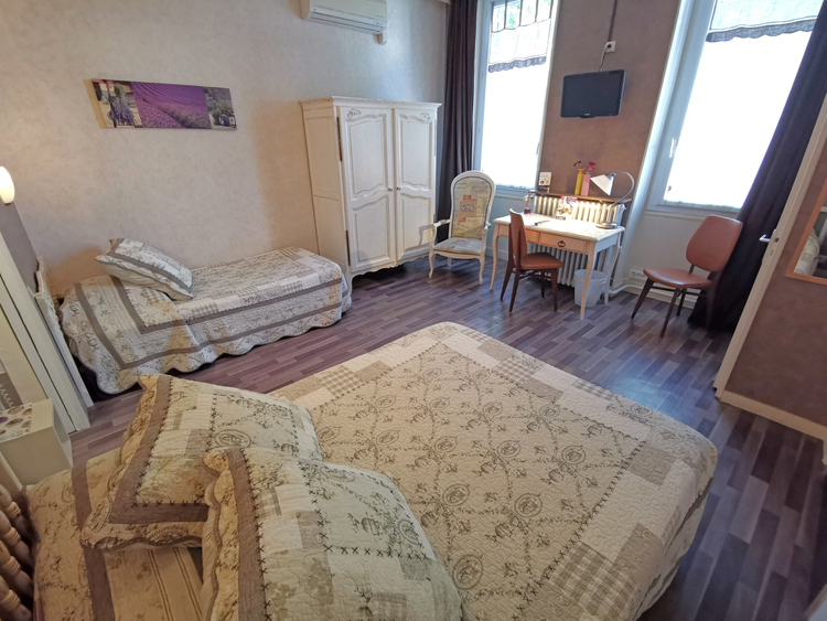 Hôtel Select   10