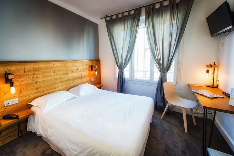 Hôtel Victor Hugo 1