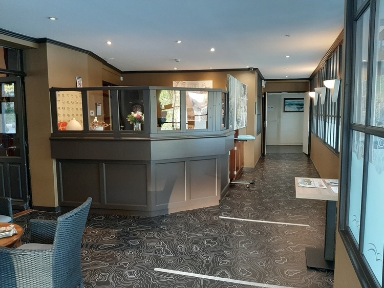 Hôtel du Lac  11