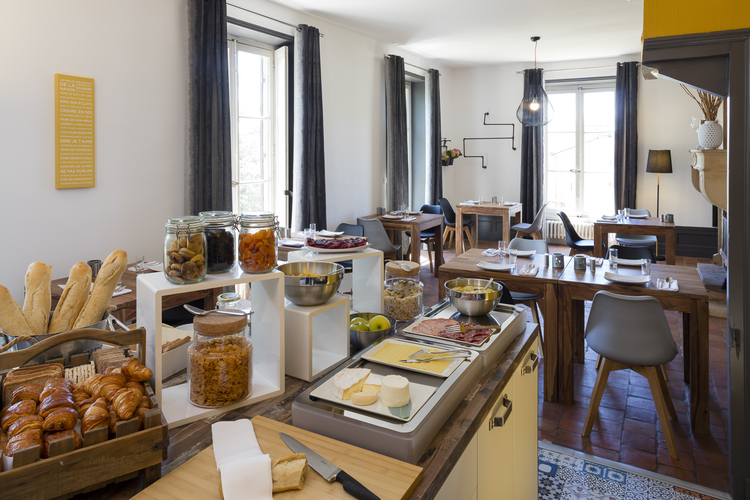 Hôtel Le Savigny et Spa  17