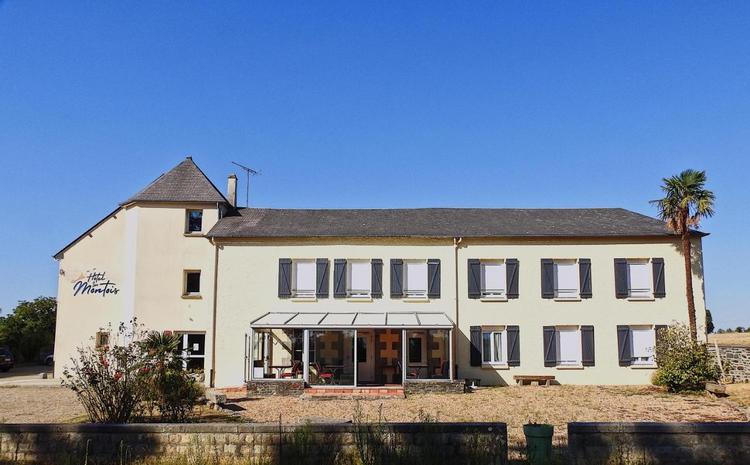 Hôtel Les Montois  10