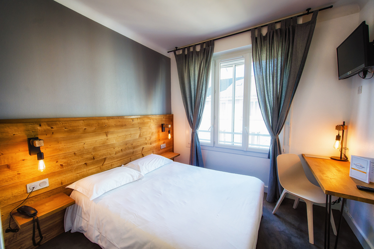Hôtel Victor Hugo 2