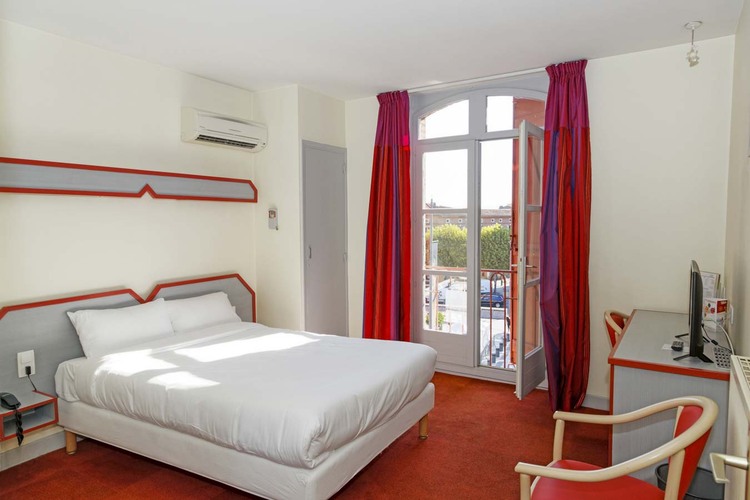 Hostellerie du Vigan  7