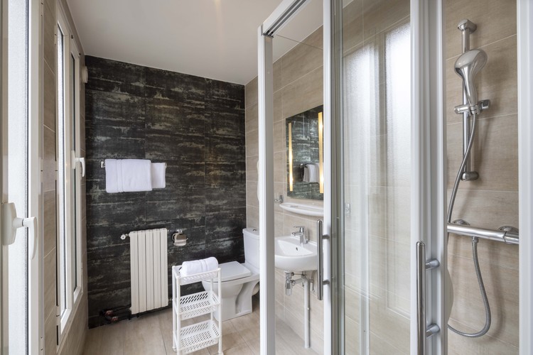 Bijou Hôtel  7