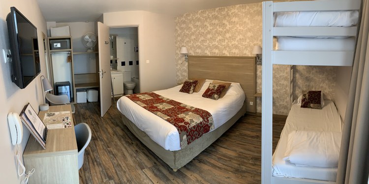 Hôtel Le Clos Badan  11