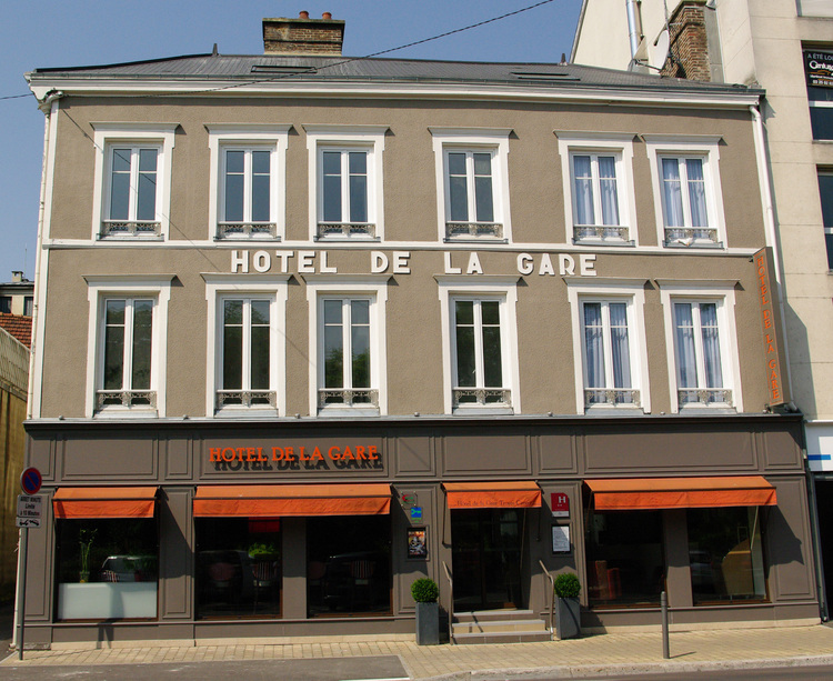Hôtel de La Gare Troyes Centre 2