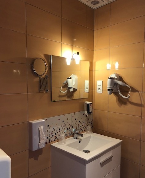 Hôtel La Croix Blanche  22