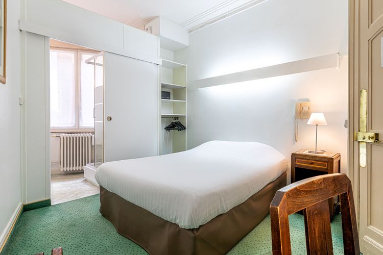Hôtel Saint-Maurice  16