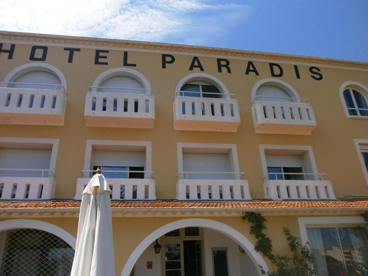 Hôtel Paradis 2