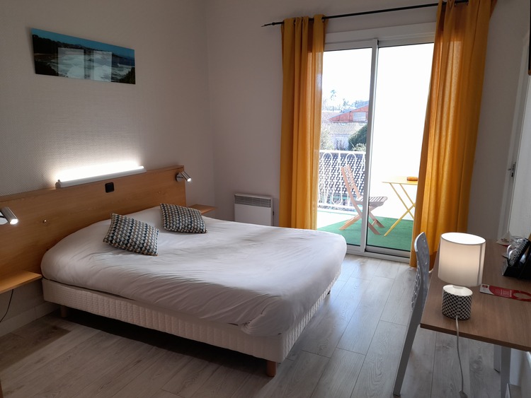 Hôtel de France  46