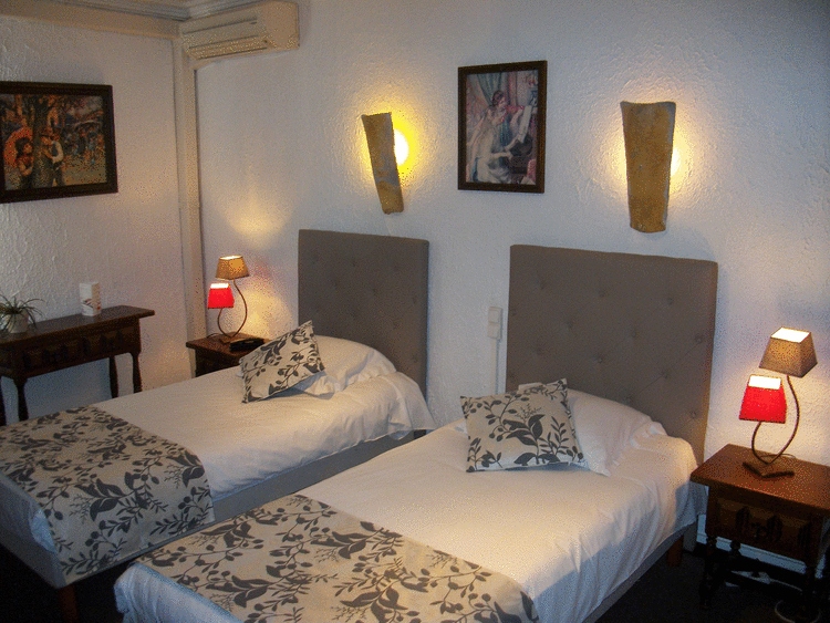 Hôtel du Pont Vieux  14