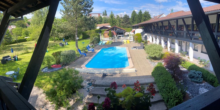 Hôtel La Vieille Ferme  2