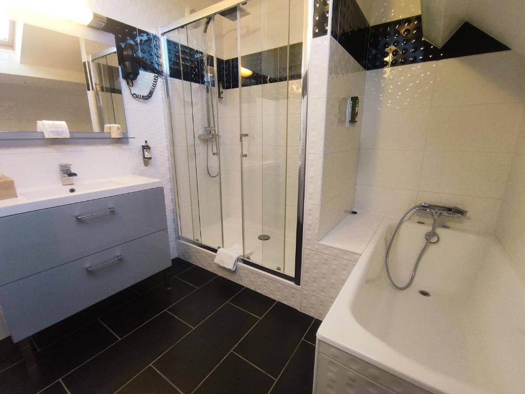 salle de bain - chambre double deluxe