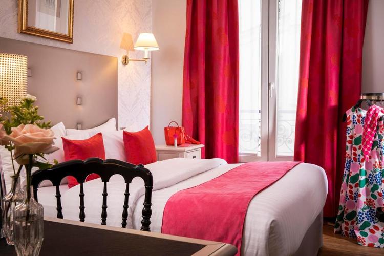 Hôtel Plaza Elysées  2