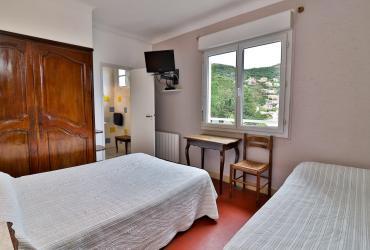 Hôtel Paradis 3