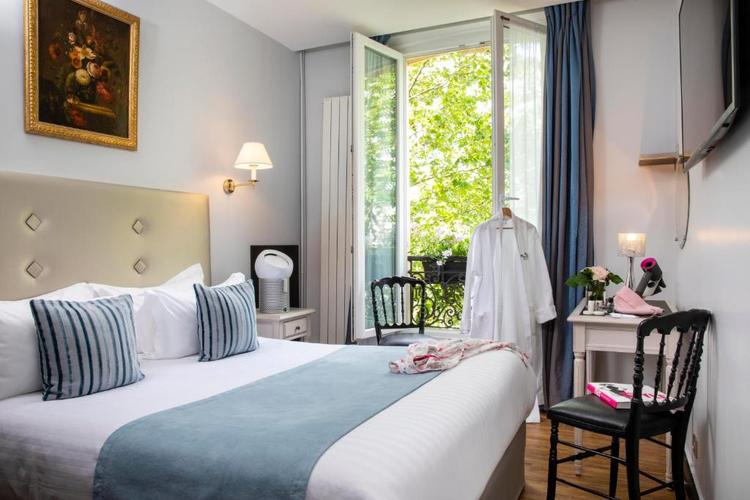 Hôtel Plaza Elysées  3