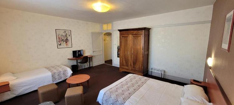 Nouvel Hôtel 3