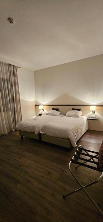 Hôtel La Grande Baie Hotels 3