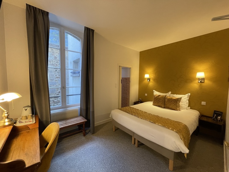 Hôtel Balzac  4